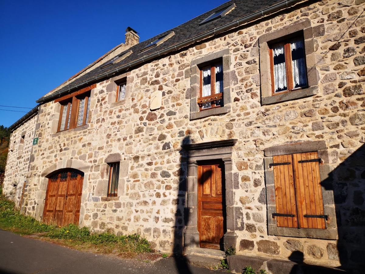 Maison De Varennes Chambon-sur-Lac Buitenkant foto